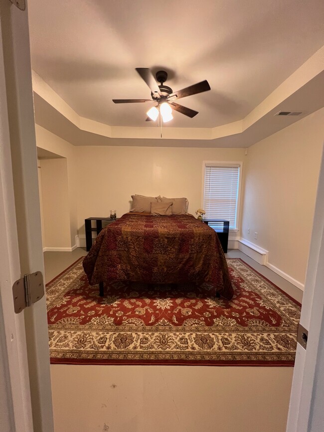 Building Photo - 6234 Southland Trce