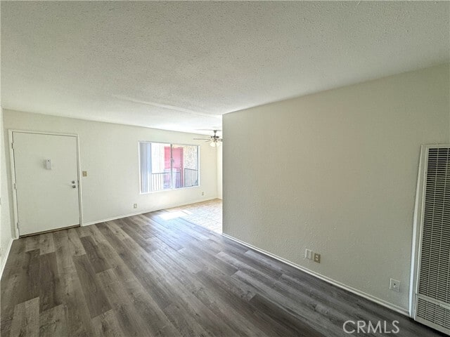 Building Photo - 1637 W 227th St
