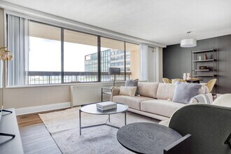 Building Photo - 1515 Richmond Hwy