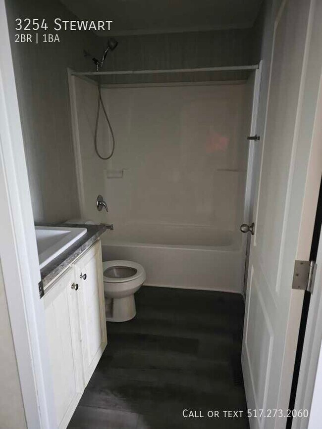 Building Photo - Beautiful 2021 2 Bed 1 bath Mobile Home