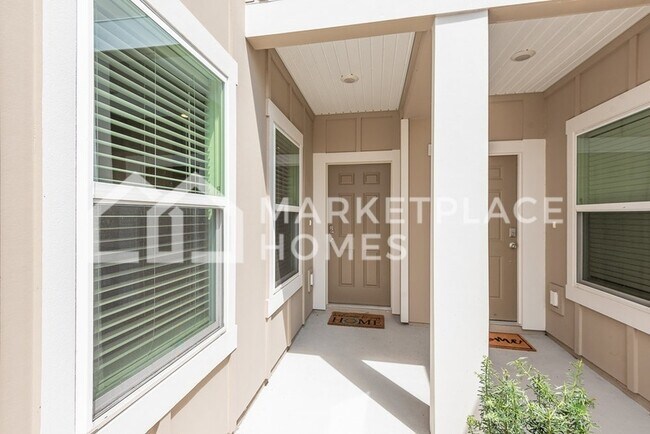 Foto del edificio - 9093 Gifford Dr