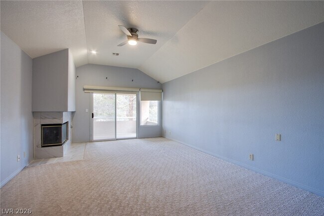 Foto del edificio - 5086 Mt Pleasant Ln