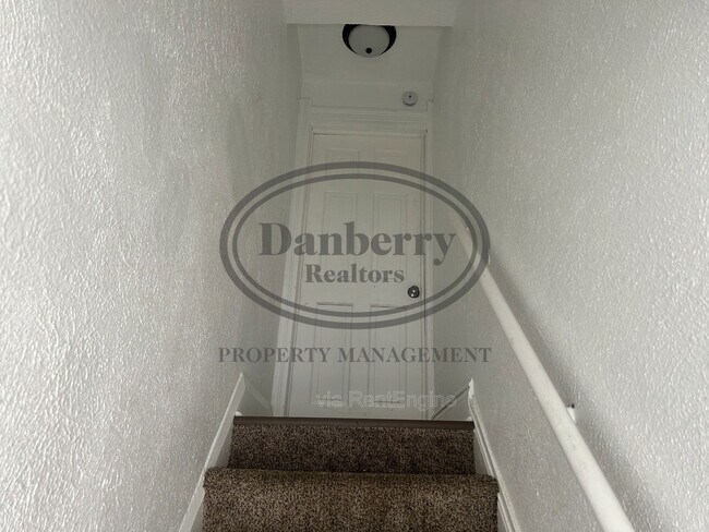 Building Photo - 1848 Cone St