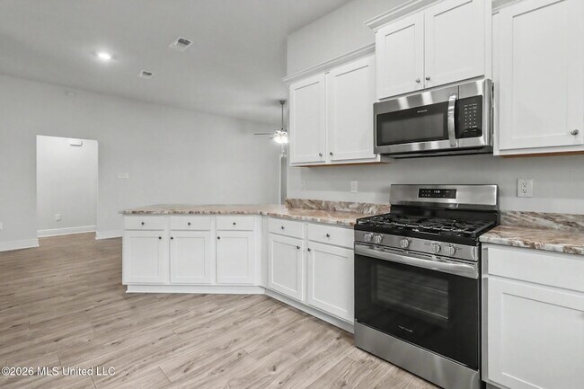 Foto del edificio - 14027 Oak Arbor Dr