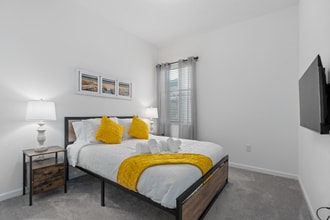 Building Photo - 4491 Monado Dr