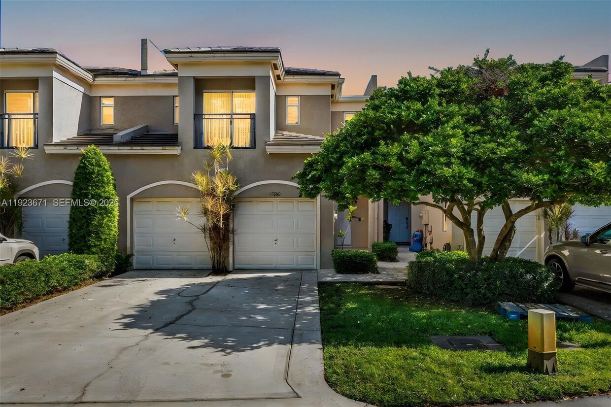 Foto principal - 13909 SW 86th Ct