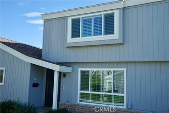 Building Photo - 1041 Cyn Spg Ln