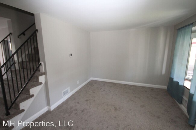 Foto del edificio - 2 br, 1.5 bath House - 936 Middlesex Road
