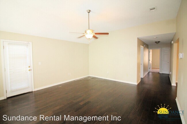 Building Photo - 3 br, 2 bath House - 557 Rough Leaf Lane