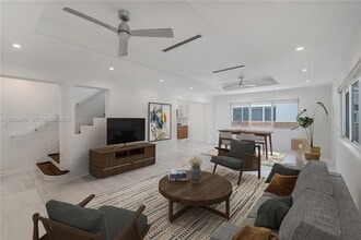Building Photo - 550 W 49th St