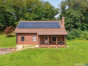Building Photo - 698 Leetes Island Rd