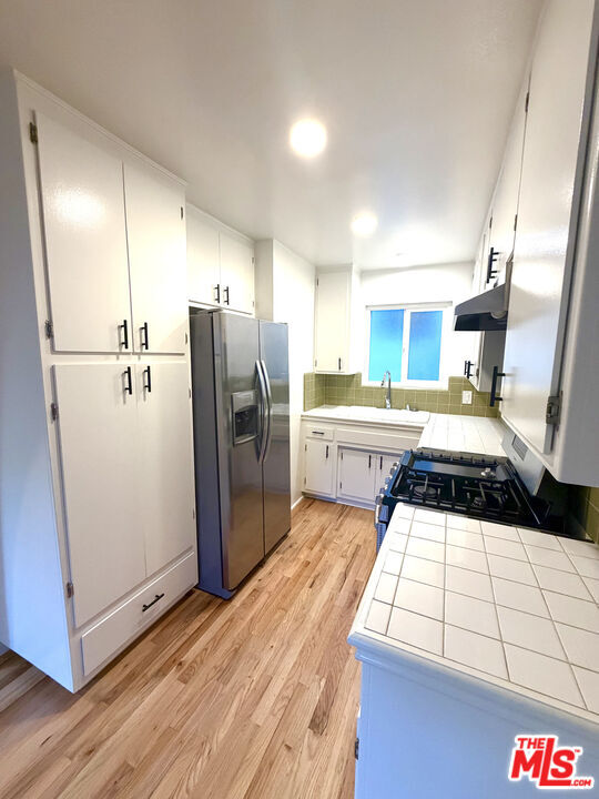 Foto del edificio - 8535 Lookout Mountain Ave