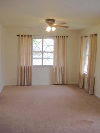 Building Photo - 1500 W Baldridge St