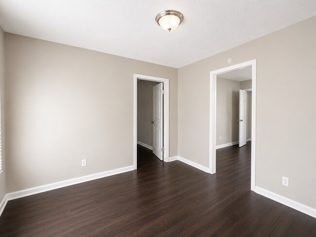 Foto del edificio - 2692 Select Ave