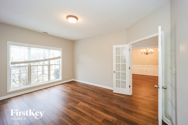 Foto del edificio - 349 Westhill Dr