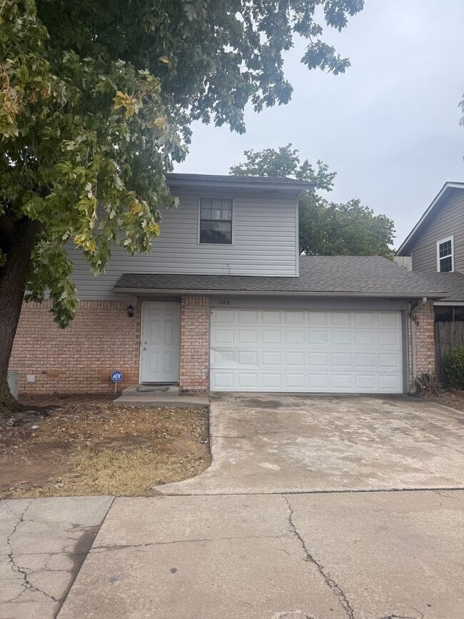 Photo - 1128 N Eagle Ln Townhome