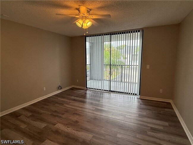 Foto del edificio - 13521 Eagle Ridge Dr
