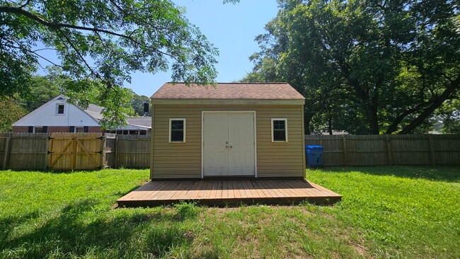 Foto del edificio - 2612 Hemple St