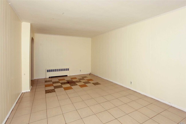 Building Photo - 253-30 85th Rd