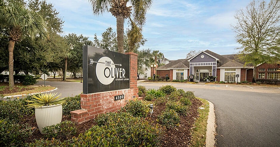 Monument-Sign-01-The-Oliver-Baton-Rouge-LA - The Oliver