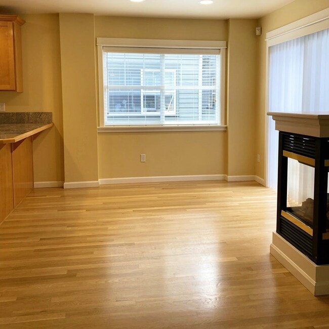 Foto del edificio - 8524 Stone Ave N