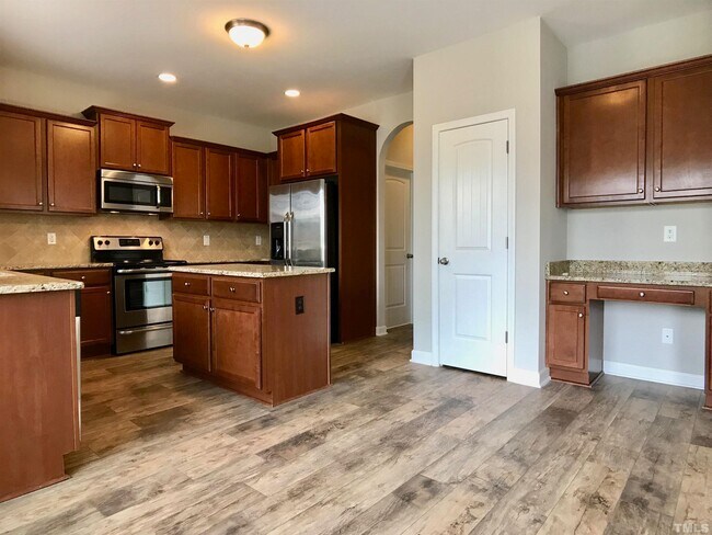 Foto del edificio - 39 Marsh Creek Dr