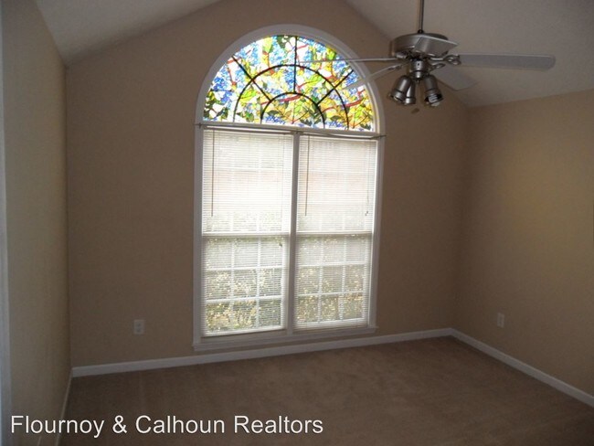 Building Photo - 855 Morton Ct