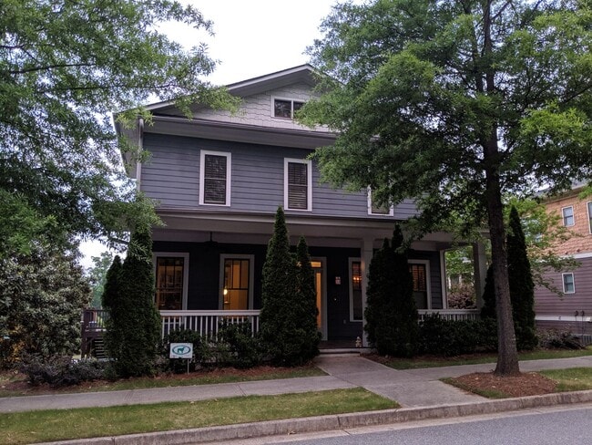 Gorgeous Home in the Beautiful Oak Grove Neighborhood! - Gorgeous Home in the Beautiful Oak Grove Neighborhood!