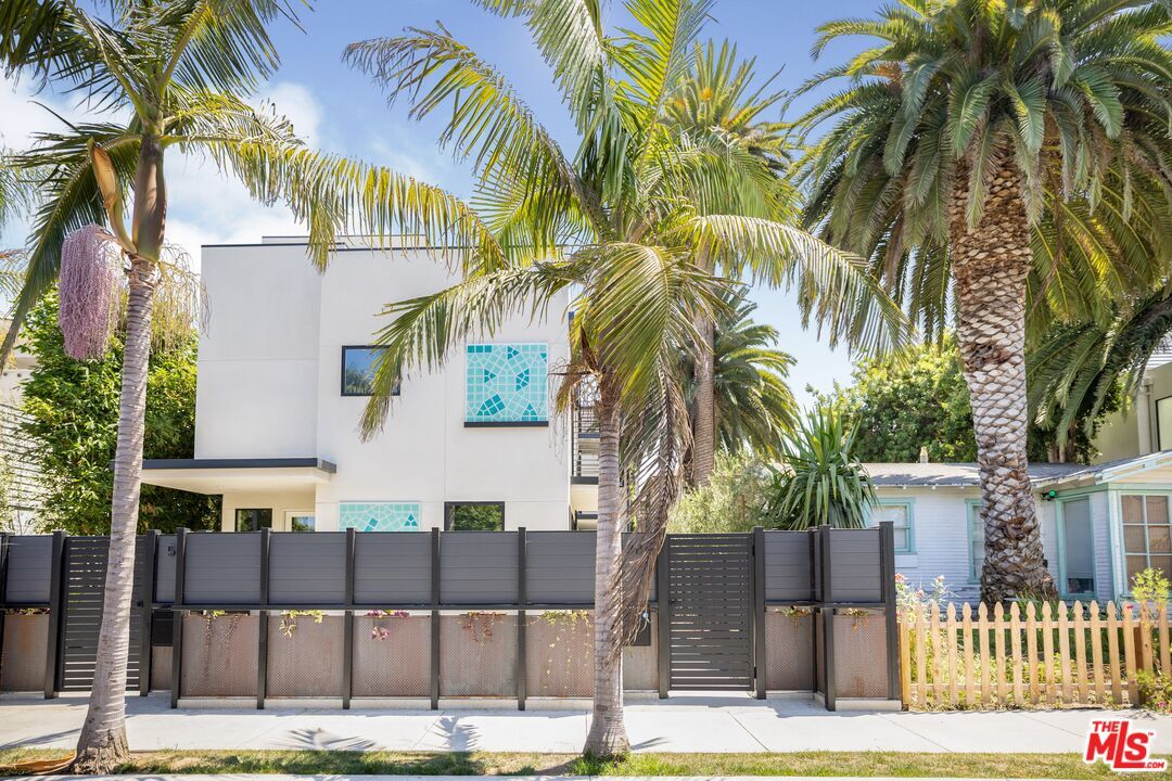 Foto principal - 538 Vernon Ave