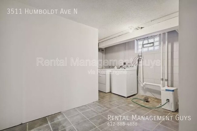 Building Photo - 3511 N Humboldt Ave