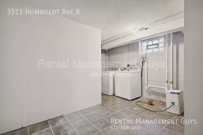 Foto del edificio - 3511 N Humboldt Ave