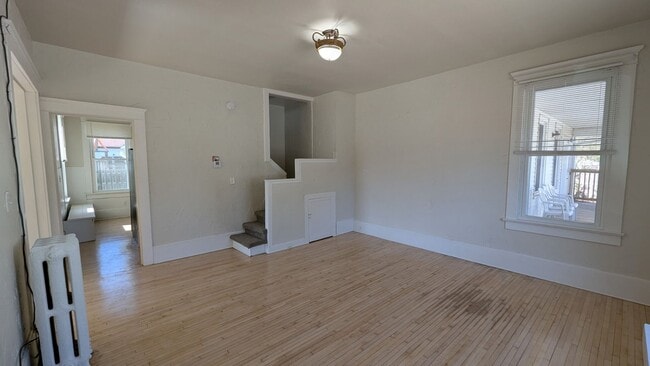 Building Photo - 248 N Franklin St