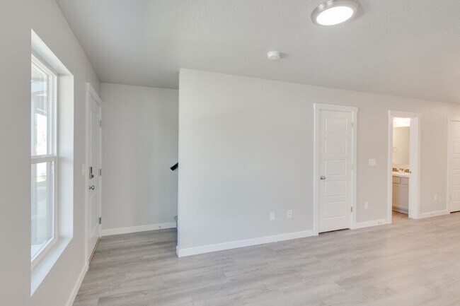 Foto del edificio - Beautiful, Modern 2 Bedroom Cottage Availa...