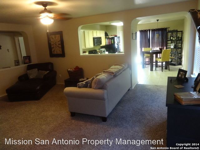 Foto del edificio - 3 br, 2 bath House - 4927 Larkhill Farm