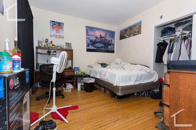 Building Photo - Nice 3 bed in Cleveland Circle