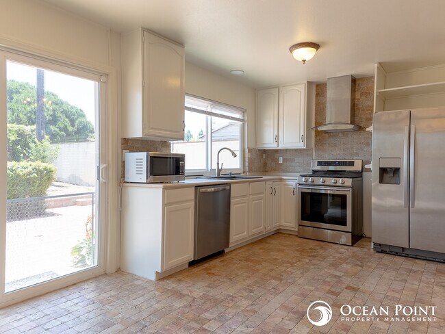Foto del edificio - 9144 Neath St