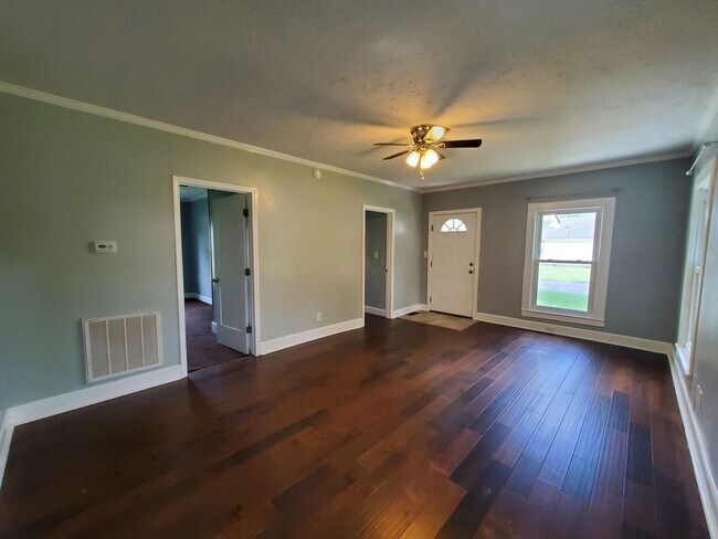 Building Photo - 5404 Phillips ~ Acorn Ridge