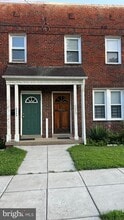Building Photo - 4243 Eads St NE