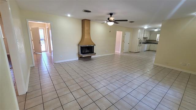 Foto del edificio - 7024 Treehaven Rd