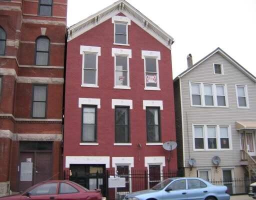 Building Photo - 1522 W Augusta Blvd