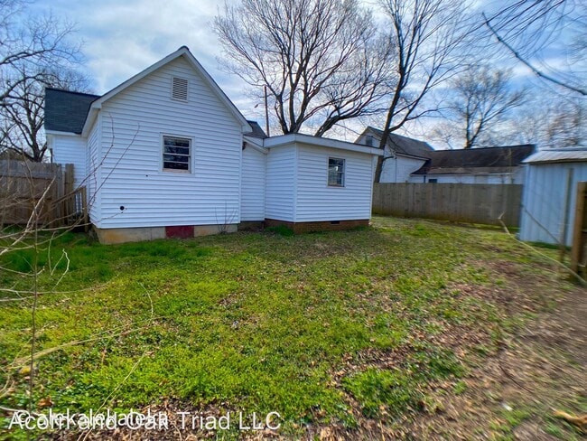 Foto del edificio - 2 br, 1 bath House - 316 Tate St