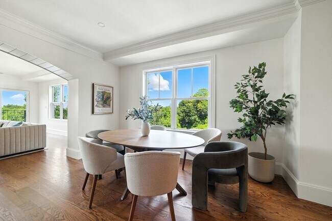 Foto del edificio - 152 Winchester St