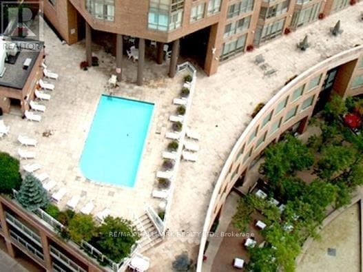 Building Photo - 44 St Joseph St