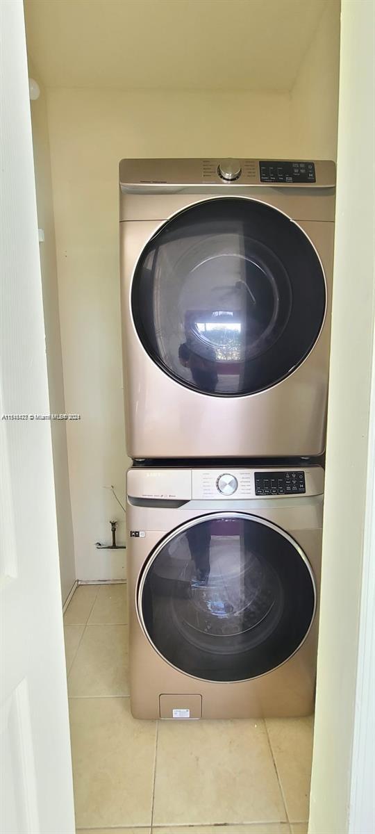 Foto del edificio - 340 NW 151st St