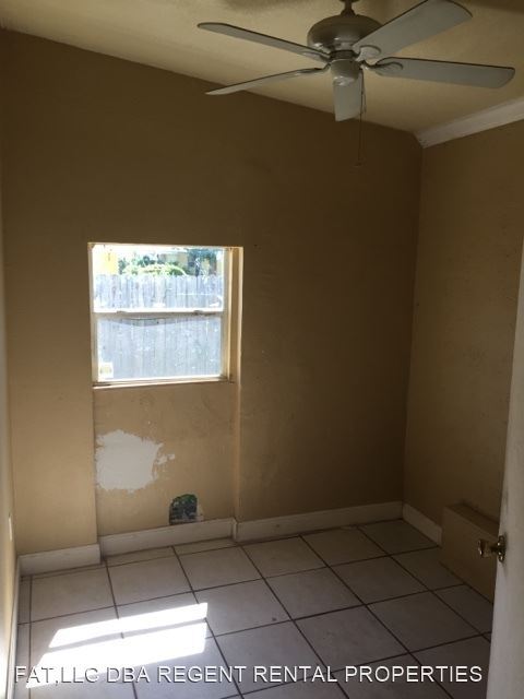 Foto del edificio - 4 br, 1 bath House - 1001 NW 11 CT