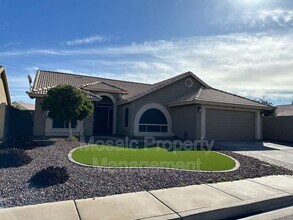 Building Photo - 411 N Leoma Ln