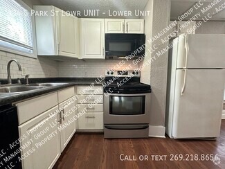 Building Photo - 934 S Park St
