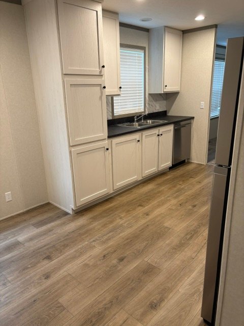 Building Photo - 72 Hunters Rill