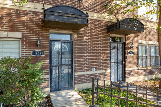 Entrance - Heritage Homes of West Village