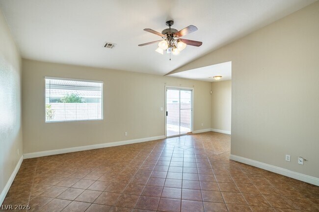 Building Photo - 3130 Meadow Flower Ave